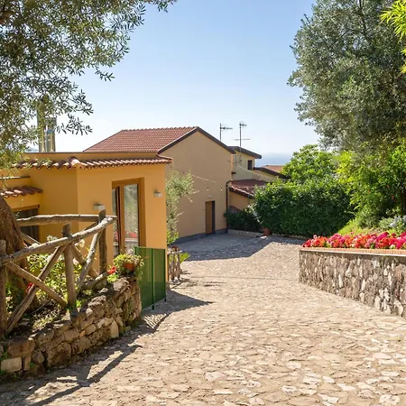 Apart Otel Casale Del Nonno Sorrento