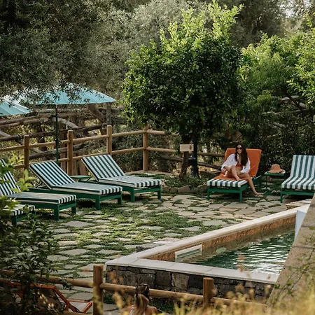 Casale Del Nonno 公寓式酒店 索伦托