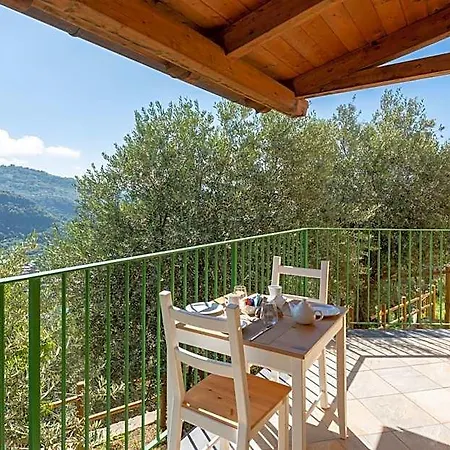 Casale Del Nonno Apartahotel