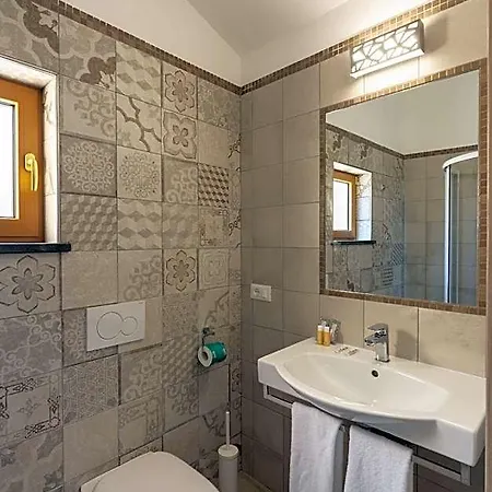 Aparthotel Casale Del Nonno 4*